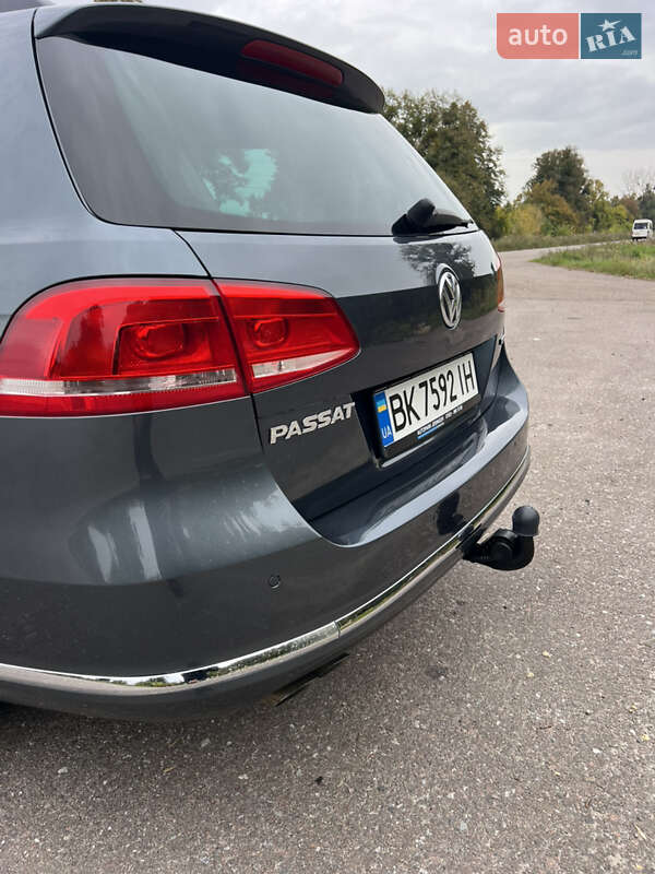 Универсал Volkswagen Passat 2011 в Дубно фото 15 Универсал Volkswagen Passat 2011 в Дубно
