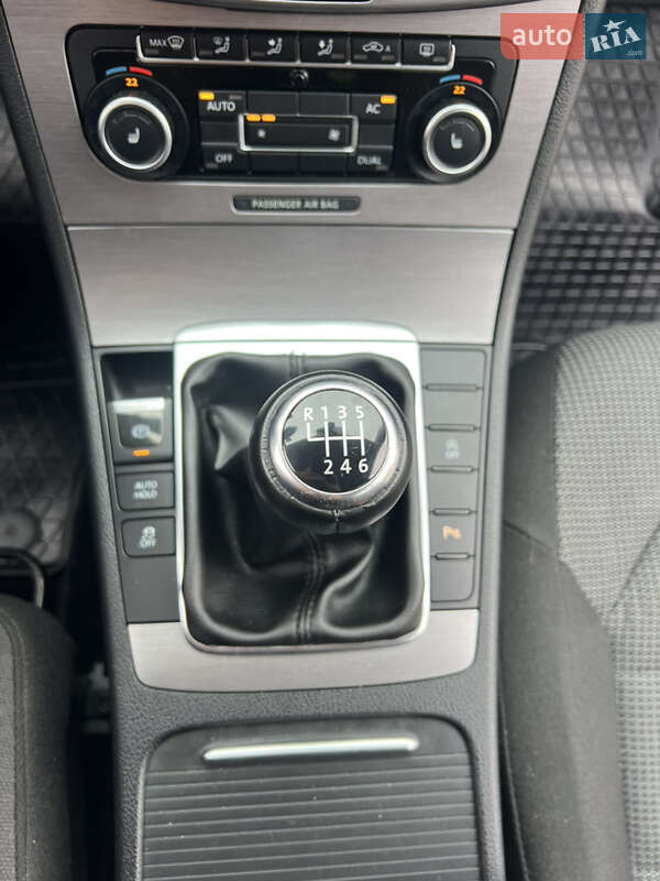 Универсал Volkswagen Passat 2011 в Дубно фото 28 Универсал Volkswagen Passat 2011 в Дубно