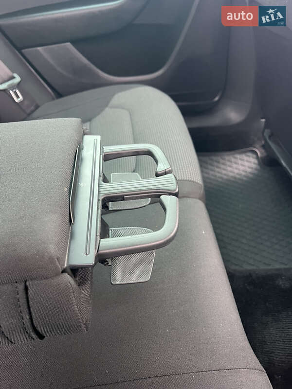 Универсал Volkswagen Passat 2011 в Дубно фото 37 Универсал Volkswagen Passat 2011 в Дубно