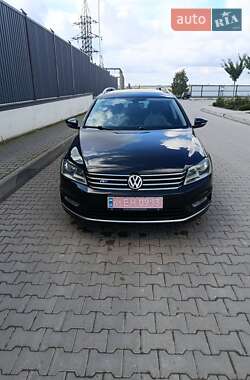 Универсал Volkswagen Passat 2013 в Луцке