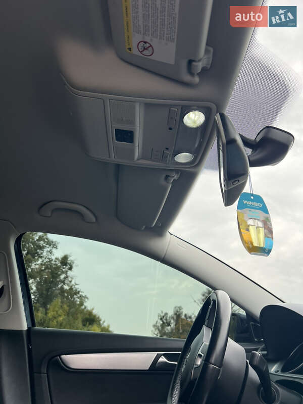 Универсал Volkswagen Passat 2011 в Дубно