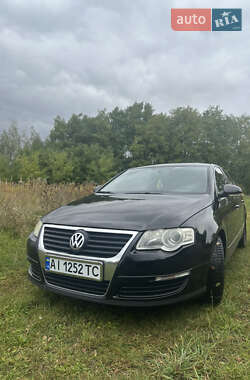 Седан Volkswagen Passat 2008 в Киеве