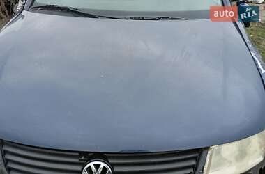 Седан Volkswagen Passat 1997 в Кропивницком