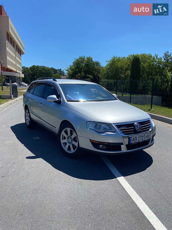 Універсал Volkswagen Passat 2010 в Вінниці