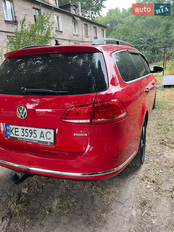 Универсал Volkswagen Passat 2011 в Каменском фото 13 Универсал Volkswagen Passat 2011 в Каменском