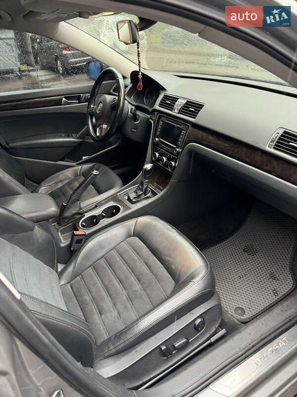 Седан Volkswagen Passat 2013 в Броварах