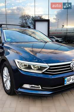 Универсал Volkswagen Passat 2017 в Запорожье