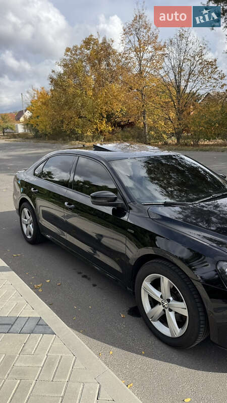 Седан Volkswagen Passat 2015 в Дніпрі