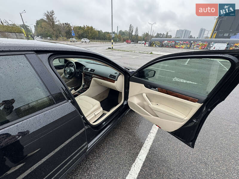 Седан Volkswagen Passat 2014 в Києві