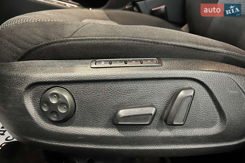 Универсал Volkswagen Passat 2013 в Шептицькому