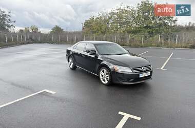 Седан Volkswagen Passat 2014 в Виннице