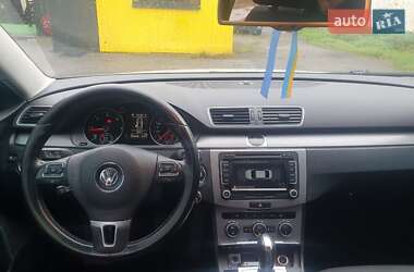 Седан Volkswagen Passat 2012 в Фастове