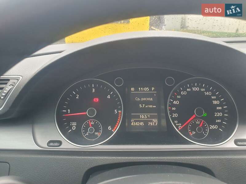 Седан Volkswagen Passat 2012 в Фастове фото 10 Седан Volkswagen Passat 2012 в Фастове