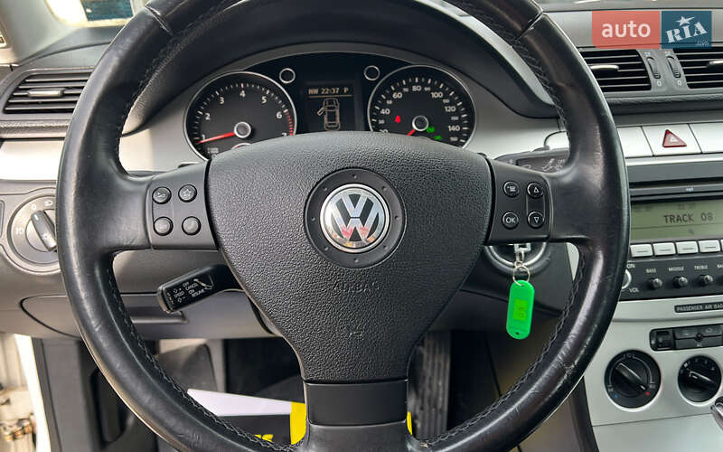 Седан Volkswagen Passat 2008 в Коломиї
