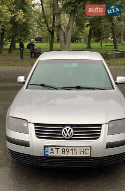 Седан Volkswagen Passat 2001 в Бару
