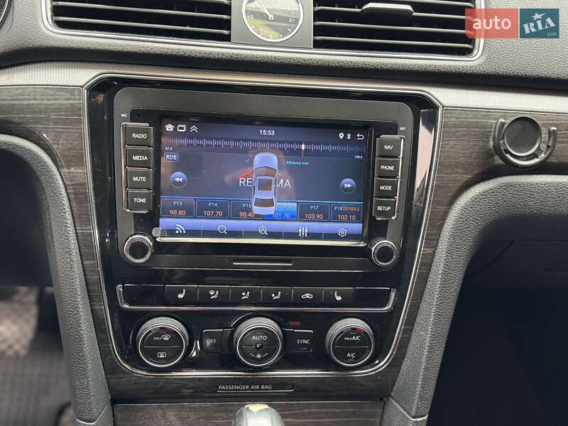 Седан Volkswagen Passat 2016 в Кременчуге фото 11 Седан Volkswagen Passat 2016 в Кременчуге