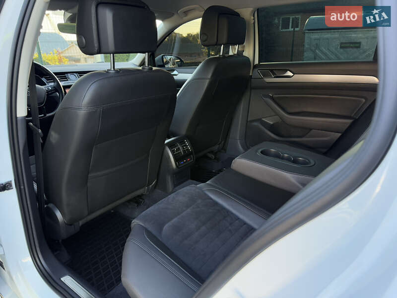 Универсал Volkswagen Passat 2017 в Виннице