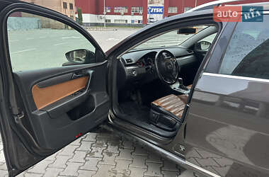 Универсал Volkswagen Passat 2011 в 
