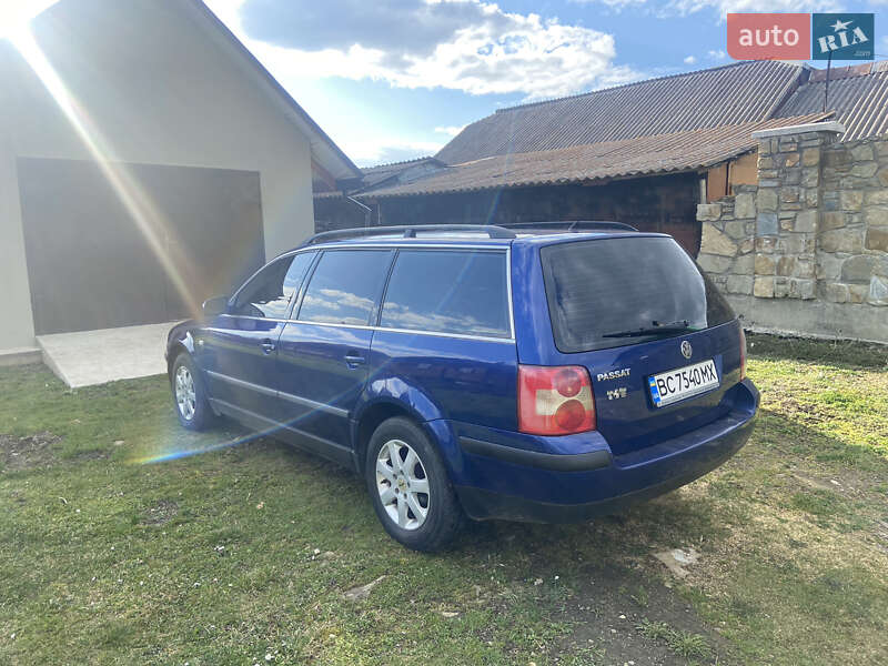Универсал Volkswagen Passat 2001 в Сколе