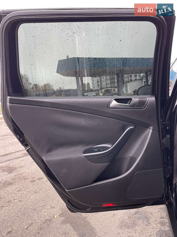 Универсал Volkswagen Passat 2009 в Ратным