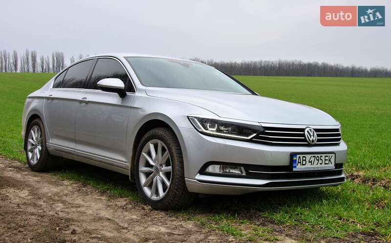 Седан Volkswagen Passat 2016 в Вінниці
