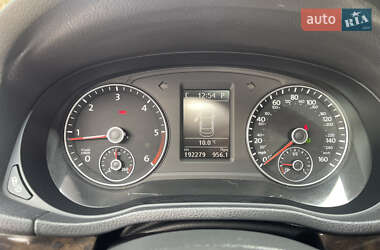 Седан Volkswagen Passat 2015 в 