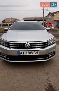 Седан Volkswagen Passat 2017 в Івано-Франківську