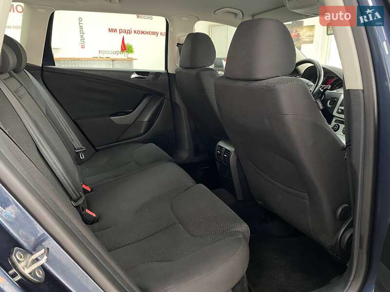 Универсал Volkswagen Passat 2008 в Киеве