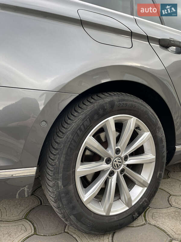 Универсал Volkswagen Passat 2016 в Черновцах
