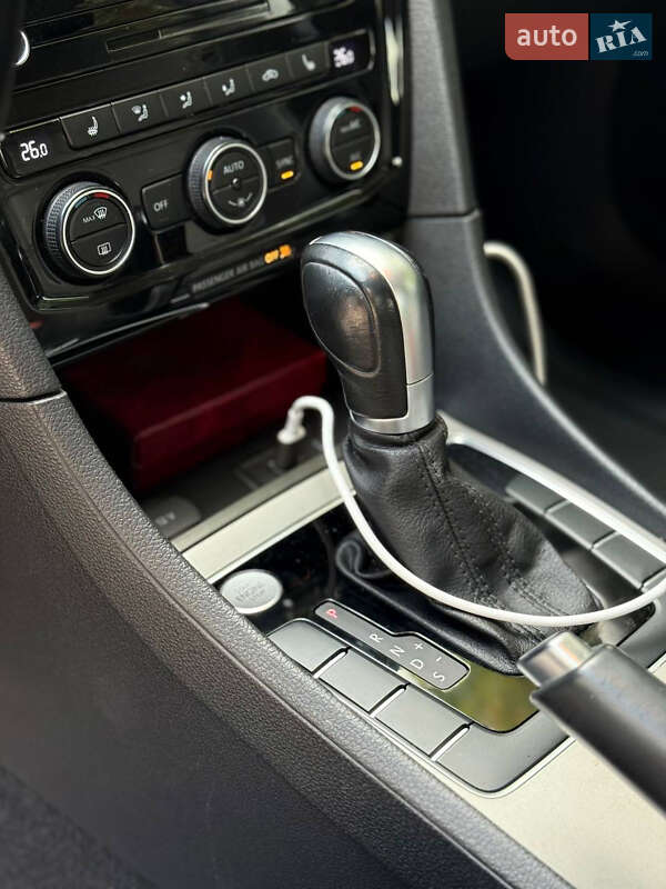 Седан Volkswagen Passat 2020 в Киеве