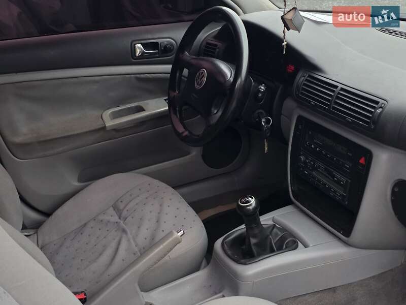 Універсал Volkswagen Passat 1999 в Тернополі