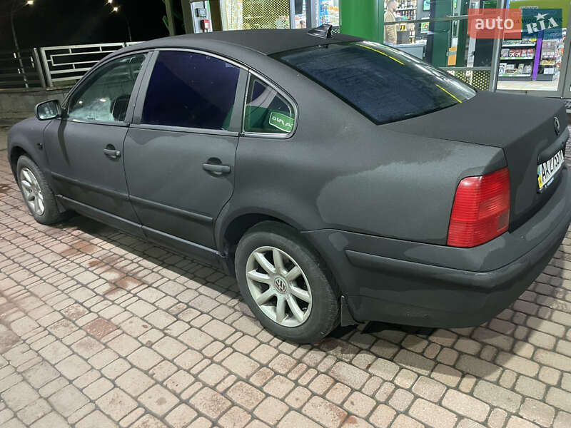 Седан Volkswagen Passat 1998 в Киеве фото 4 Седан Volkswagen Passat 1998 в Киеве