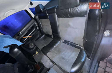 Седан Volkswagen Passat 1998 в Киеве