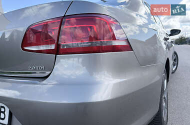 Седан Volkswagen Passat 2013 в 