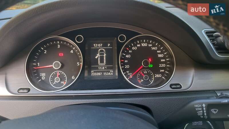 Універсал Volkswagen Passat 2013 в Києві фото 29 Універсал Volkswagen Passat 2013 в Києві