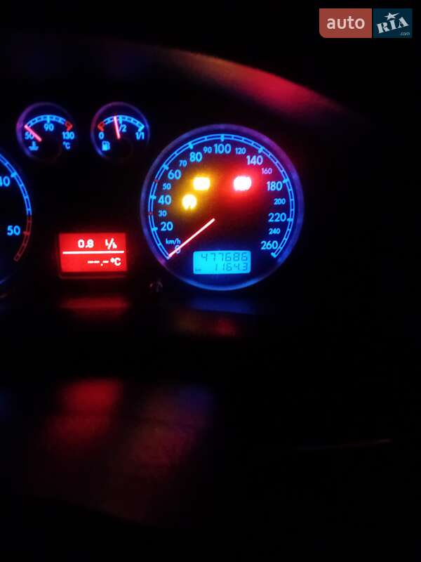 Универсал Volkswagen Passat 2002 в Сарнах фото 5 Универсал Volkswagen Passat 2002 в Сарнах