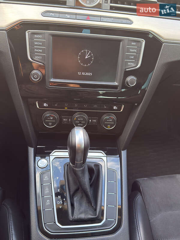 Седан Volkswagen Passat 2015 в Могилев-Подольске фото 9 Седан Volkswagen Passat 2015 в Могилев-Подольске