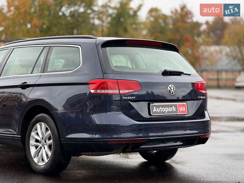 Универсал Volkswagen Passat 2015 в Киеве