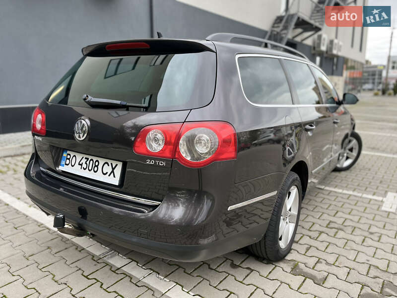 Універсал Volkswagen Passat 2010 в Хмельницькому