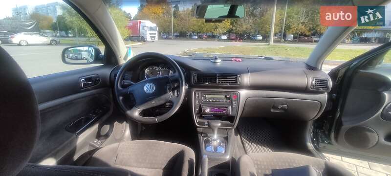Универсал Volkswagen Passat 2001 в Черкассах