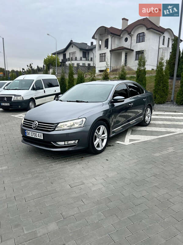 Седан Volkswagen Passat 2014 в Ровно фото 17 Седан Volkswagen Passat 2014 в Ровно