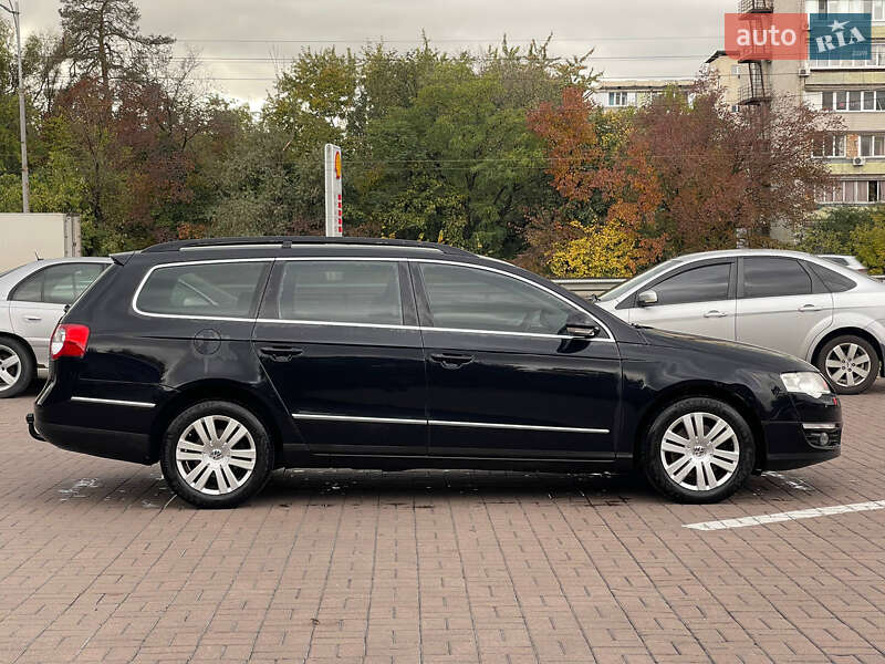 Универсал Volkswagen Passat 2006 в Киеве