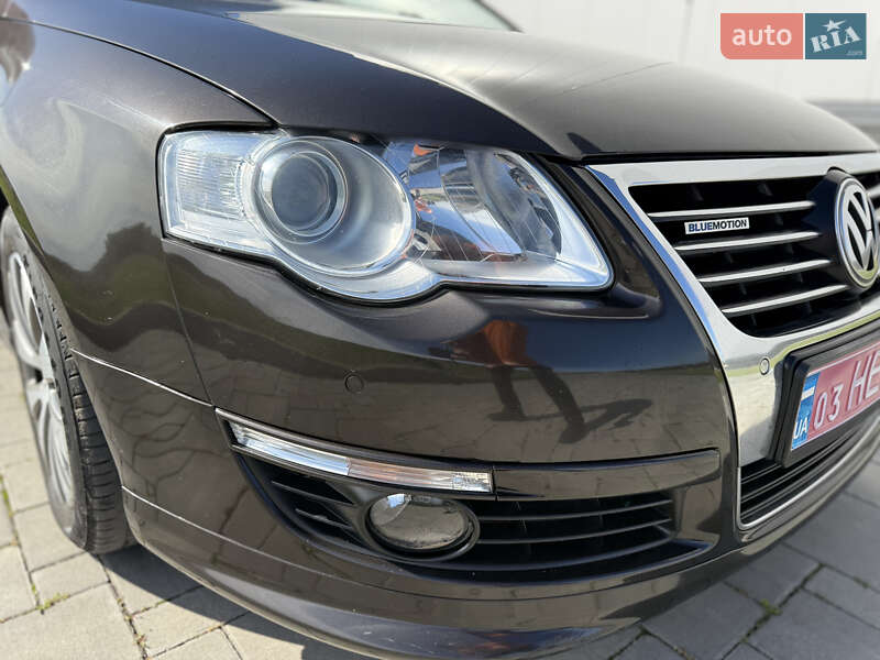 Универсал Volkswagen Passat 2010 в Ровно фото 40 Универсал Volkswagen Passat 2010 в Ровно