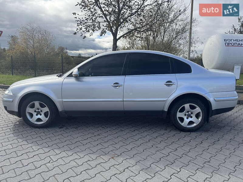 Седан Volkswagen Passat 2005 в Ивано-Франковске