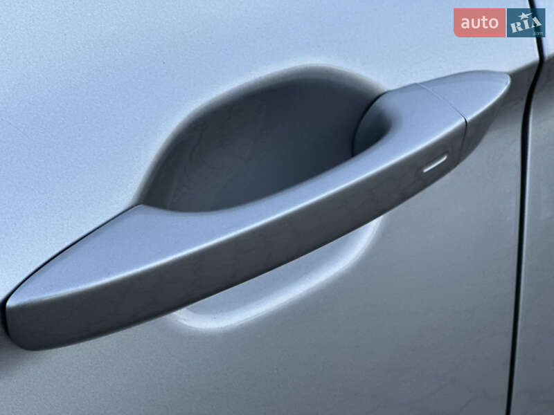 Седан Volkswagen Passat 2017 в Калуше фото 13 Седан Volkswagen Passat 2017 в Калуше