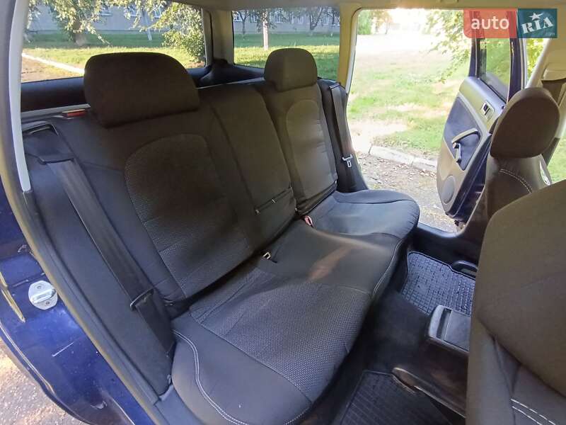 Универсал Volkswagen Passat 2001 в Дрогобыче фото 20 Универсал Volkswagen Passat 2001 в Дрогобыче