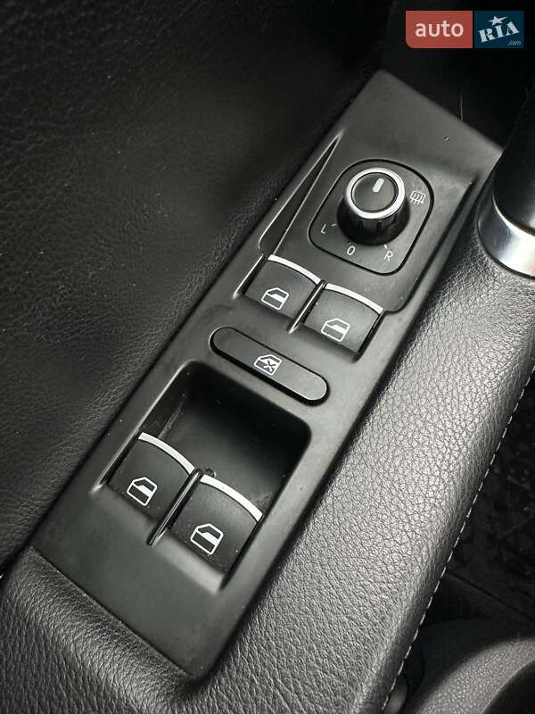 Універсал Volkswagen Passat 2013 в Білогородці