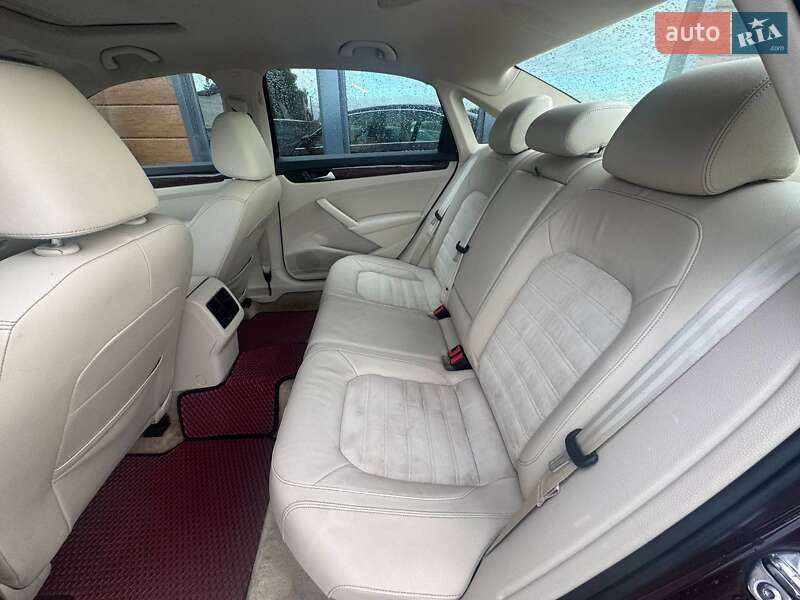 Седан Volkswagen Passat 2013 в Ровно фото 21 Седан Volkswagen Passat 2013 в Ровно
