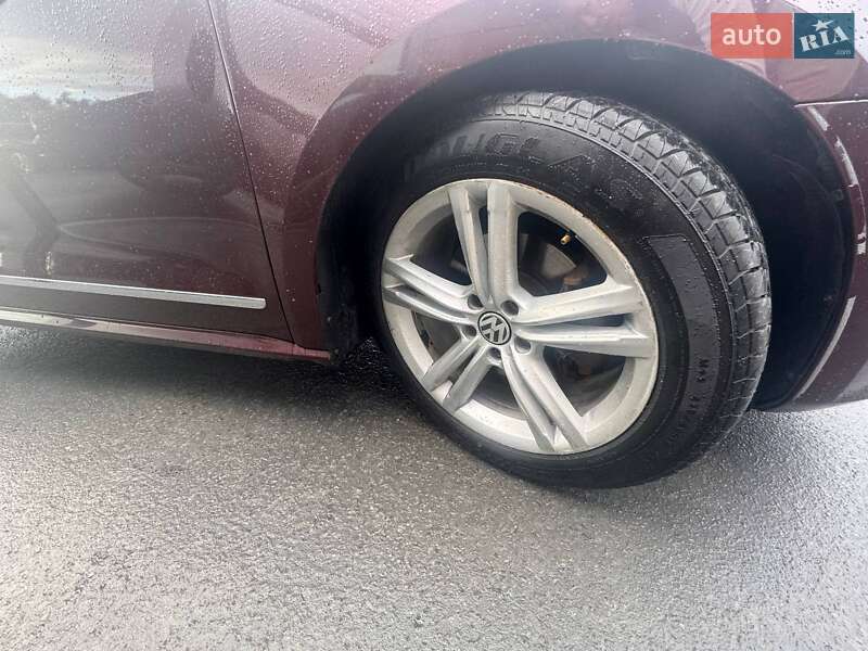 Седан Volkswagen Passat 2013 в Ровно фото 25 Седан Volkswagen Passat 2013 в Ровно