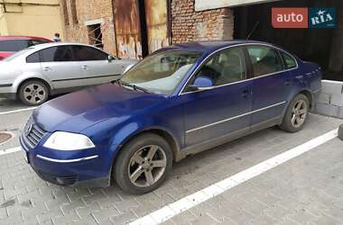 Седан Volkswagen Passat 2003 в 